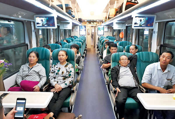 Ghế ngồi trên tàu Sài Gòn - Phan Thiết