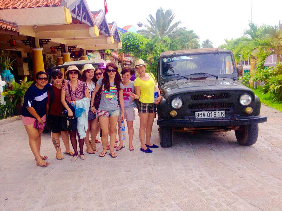 Tour xe jeep đón khách tận nơi tại Resort/Khách sạn Mũi Né